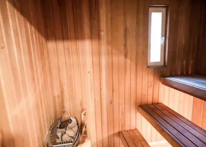 With Free Parking Guest house