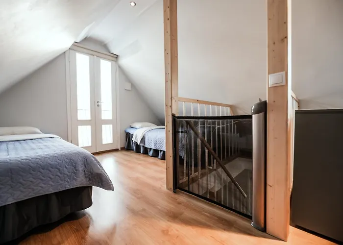 With Free Parking 4*